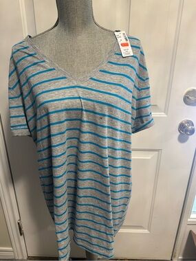NWT- Boyfriend - Size 2XHeather Gray V-Neck Tee with Bright Blue Stripes